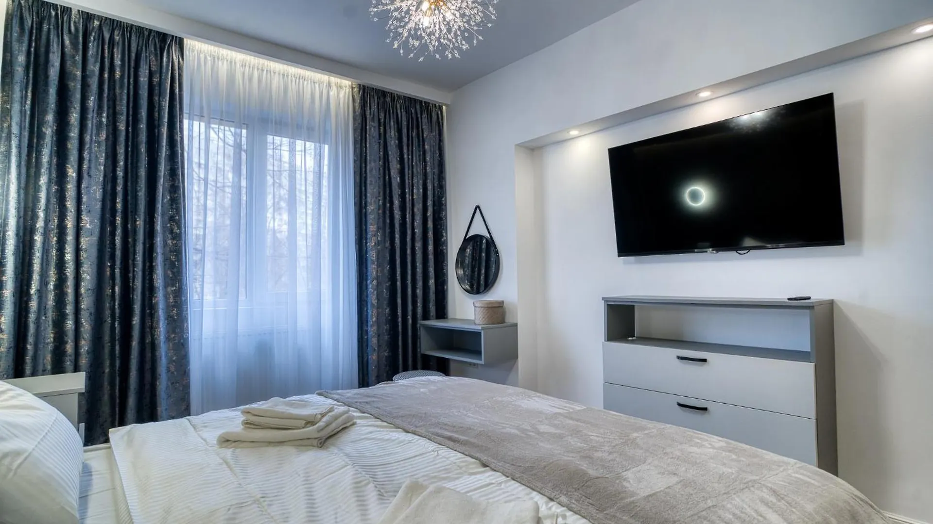 City Chic Retreat: Newly Renovated 1Br Apartment Bukurešť 0*,